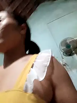 Snapshot of Harmony92 chatting on October 2025 12:09:01 AM Harmony92 online show from October 2025 12:09:01 AM