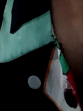 Snapshot of Harmony92 chatting on October 2025 10:42:02 PM Harmony92 online show from October 2025 10:42:02 PM