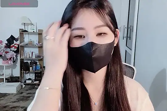    Daisy    online show from November 2025 03:18:02 AM