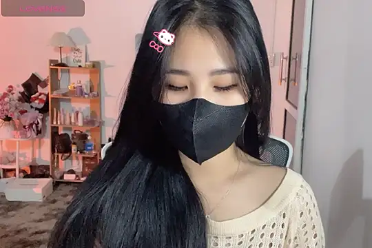    Daisy    online show from November 2025 06:24:01 AM