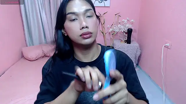 Herbielustts online show from July 2026 04:17:02 PM
