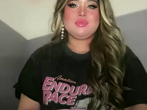 Snapshot of Naughtyrosecum chatting on September 2025 06:48:01 PM Naughtyrosecum online show from September 2025 06:48:01 PM