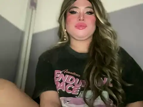 Snapshot of Naughtyrosecum chatting on September 2025 04:13:01 PM Naughtyrosecum online show from September 2025 04:13:01 PM