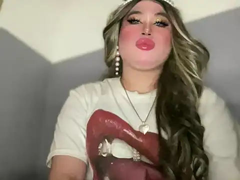 Snapshot of Naughtyrosecum chatting on October 2025 05:04:02 PM Naughtyrosecum online show from October 2025 05:04:02 PM