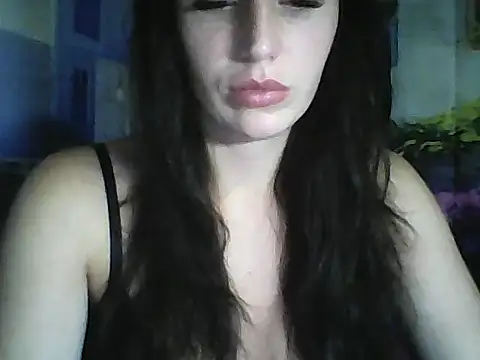 Qinini online show from September 2025 07:35:02 PM