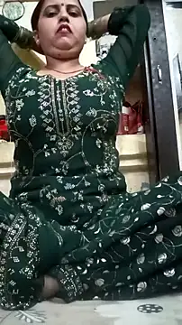 Snapshot of Ritika_ranii chatting on October 2025 08:48:01 AM Ritika ranii online show from October 2025 08:48:01 AM
