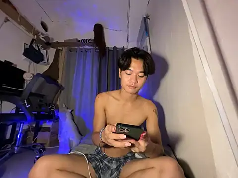 ur little secret online show from December 2025 03:59:02 PM