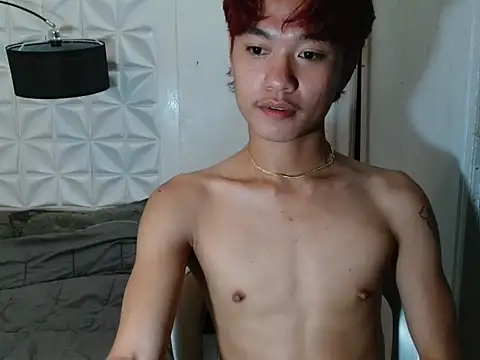 Snapshot of ur_little_secret chatting on September 2025 04:06:02 PM ur little secret online show from September 2025 04:06:02 PM