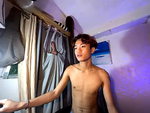 ur little secret online show from December 2025 01:49:02 PM