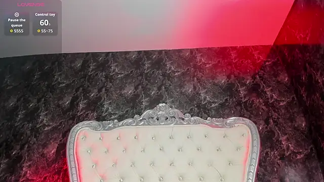 MirandaSould online show from May 2026 01:50:02 PM