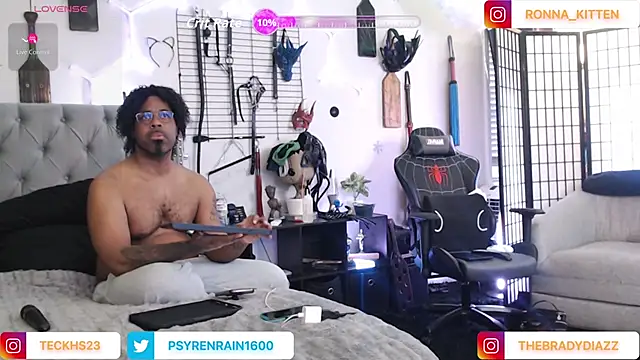 SamXTeck online show from March 2026 10:23:01 PM