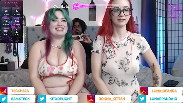 Snapshot of SamXTeck chatting on November 2025 02:01:01 AM SamXTeck online show from November 2025 02:01:01 AM