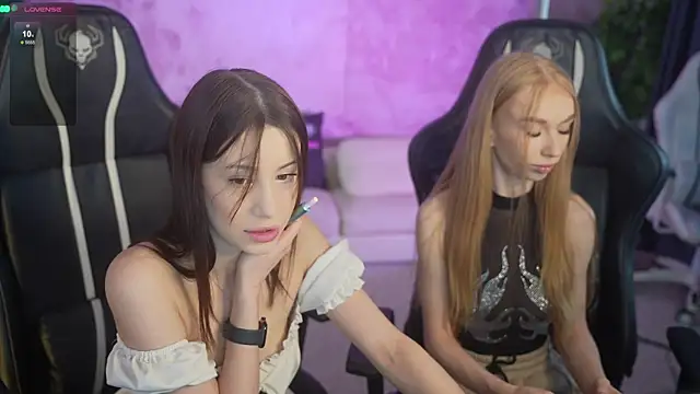 Selena Glow online show from January 2026 12:14:02 AM