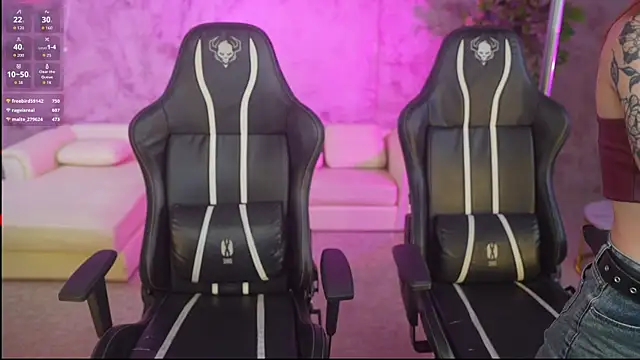 Selena Glow online show from November 2025 11:38:01 PM