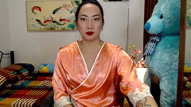 LovelyQueen69 online show from September 2025 10:43:01 PM