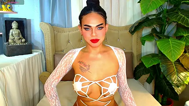 Snapshot of MochaliciousTransOnTop chatting on September 2025 01:45:02 AM MochaliciousTransOnTop online show from September 2025 01:45:02 AM