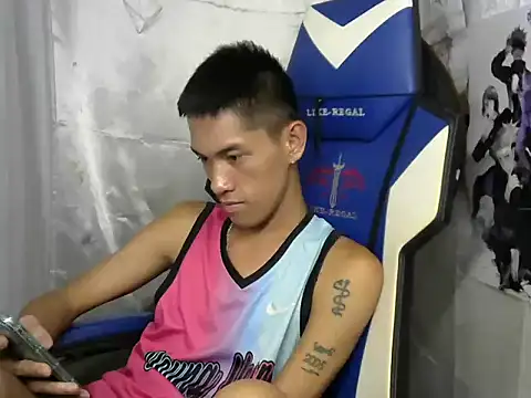riks tyler online show from September 2025 06:31:02 PM