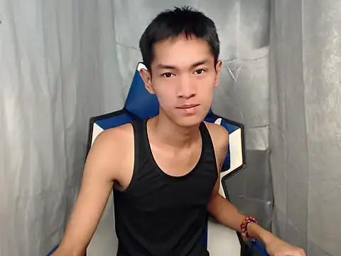 Snapshot of riks_tyler chatting on May 2026 09:18:01 PM riks tyler online show from May 2026 09:18:01 PM