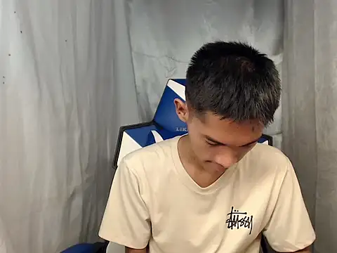 riks tyler online show from April 2026 07:42:02 PM