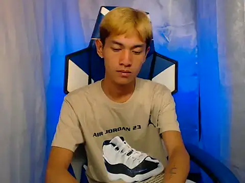 riks tyler online show from November 2025 08:31:02 PM