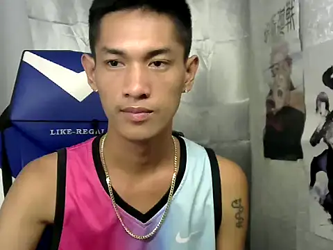 riks tyler online show from September 2025 01:44:02 PM