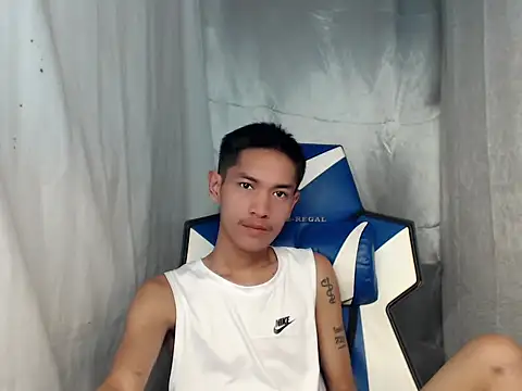 riks tyler online show from April 2026 10:07:01 AM