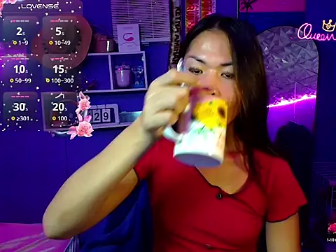 urgirljane online show from June 2026 07:15:02 AM
