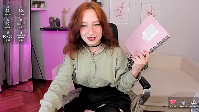 Violet Griffen online show from September 2025 03:30:01 PM