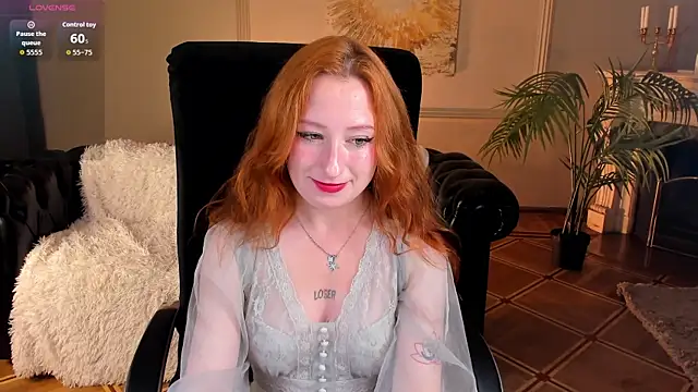 Snapshot of Violet_Griffen chatting on July 2026 03:56:01 PM Violet Griffen online show from July 2026 03:56:01 PM