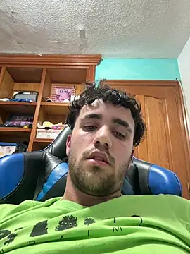 Snapshot of aavrdvh33 chatting on April 2026 10:46:02 PM aavrdvh33 online show from April 2026 10:46:02 PM