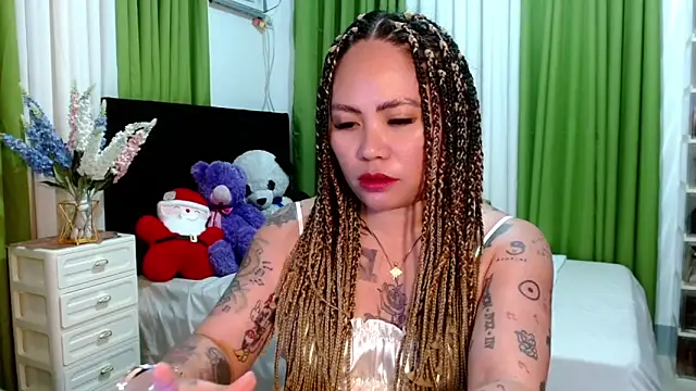 Snapshot of EstellaStarXxx chatting on October 2025 02:02:02 PM EstellaStarXxx online show from October 2025 02:02:02 PM