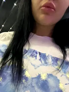 KenyaCruz online show from October 2025 09:34:02 PM