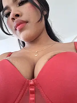 Michell em online show from February 2026 07:03:02 PM