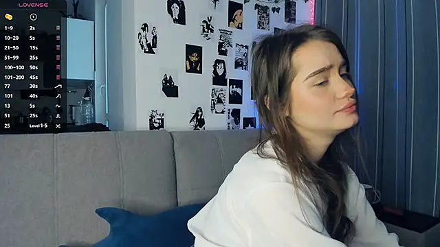 Snapshot of lovelyalivia chatting on November 2025 10:07:01 AM lovelyalivia online show from November 2025 10:07:01 AM