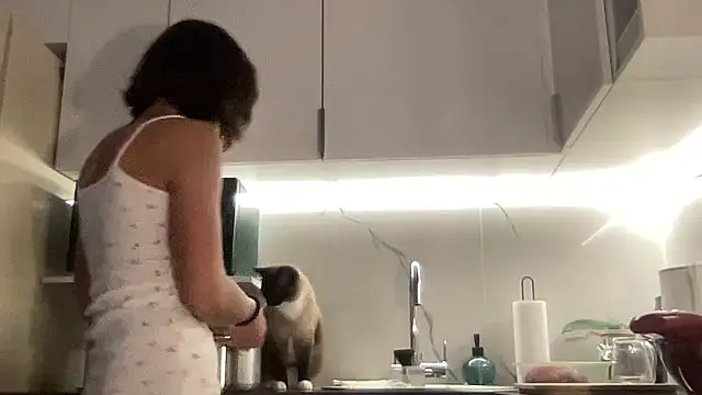 Snapshot of Gidelii chatting on October 2025 05:47:02 PM Gidelii online show from October 2025 05:47:02 PM