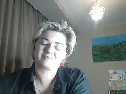Snapshot of Wymini chatting on September 2025 09:21:01 PM Wymini online show from September 2025 09:21:01 PM