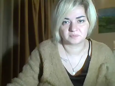 Snapshot of Wymini chatting on October 2025 10:32:01 PM Wymini online show from October 2025 10:32:01 PM