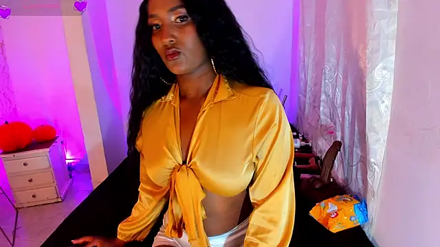 NAOMY COOPER online show from October 2025 08:41:02 PM