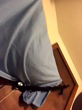 Snapshot of RivslRabbit chatting on November 2025 10:51:02 AM RivslRabbit online show from November 2025 10:51:02 AM