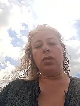 sofiacurvy 45 online show from December 2025 04:17:01 PM