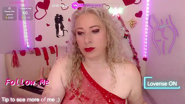 sofiacurvy 45 online show from December 2025 09:14:02 PM