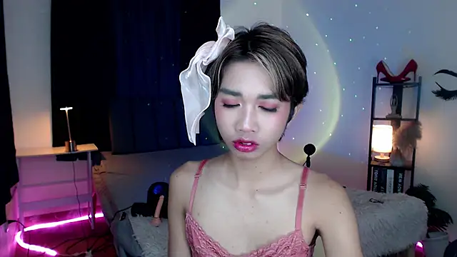 Lavictoriathegreat online show from November 2025 06:30:02 PM