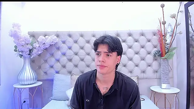 BenitoSaenz online show from November 2025 11:54:02 AM