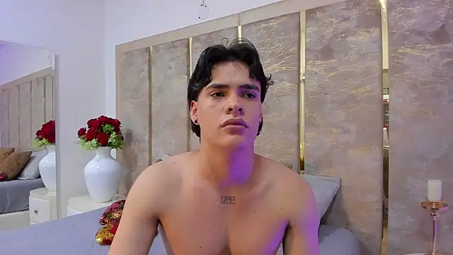 BenitoSaenz online show from January 2026 07:39:01 PM