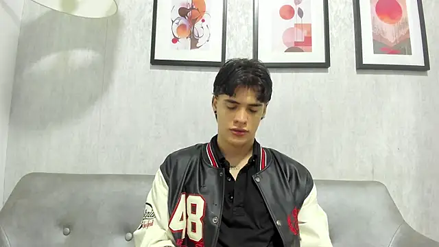 BenitoSaenz online show from December 2025 11:58:01 AM