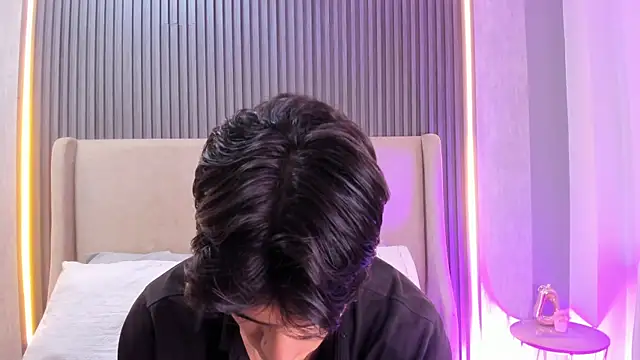 BenitoSaenz online show from November 2025 12:09:01 PM