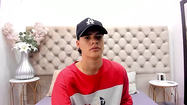 BenitoSaenz online show from October 2025 11:52:02 AM