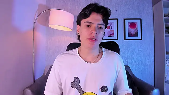 BenitoSaenz online show from December 2025 12:17:02 PM