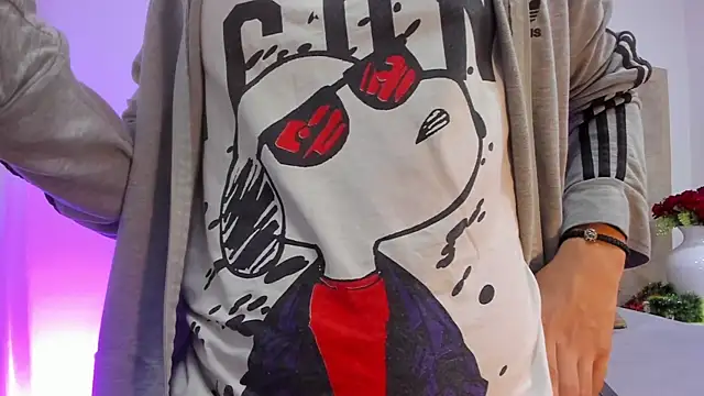 BenitoSaenz online show from December 2025 12:07:02 PM