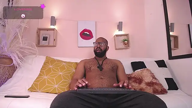 King Malik online show from September 2025 01:11:02 PM